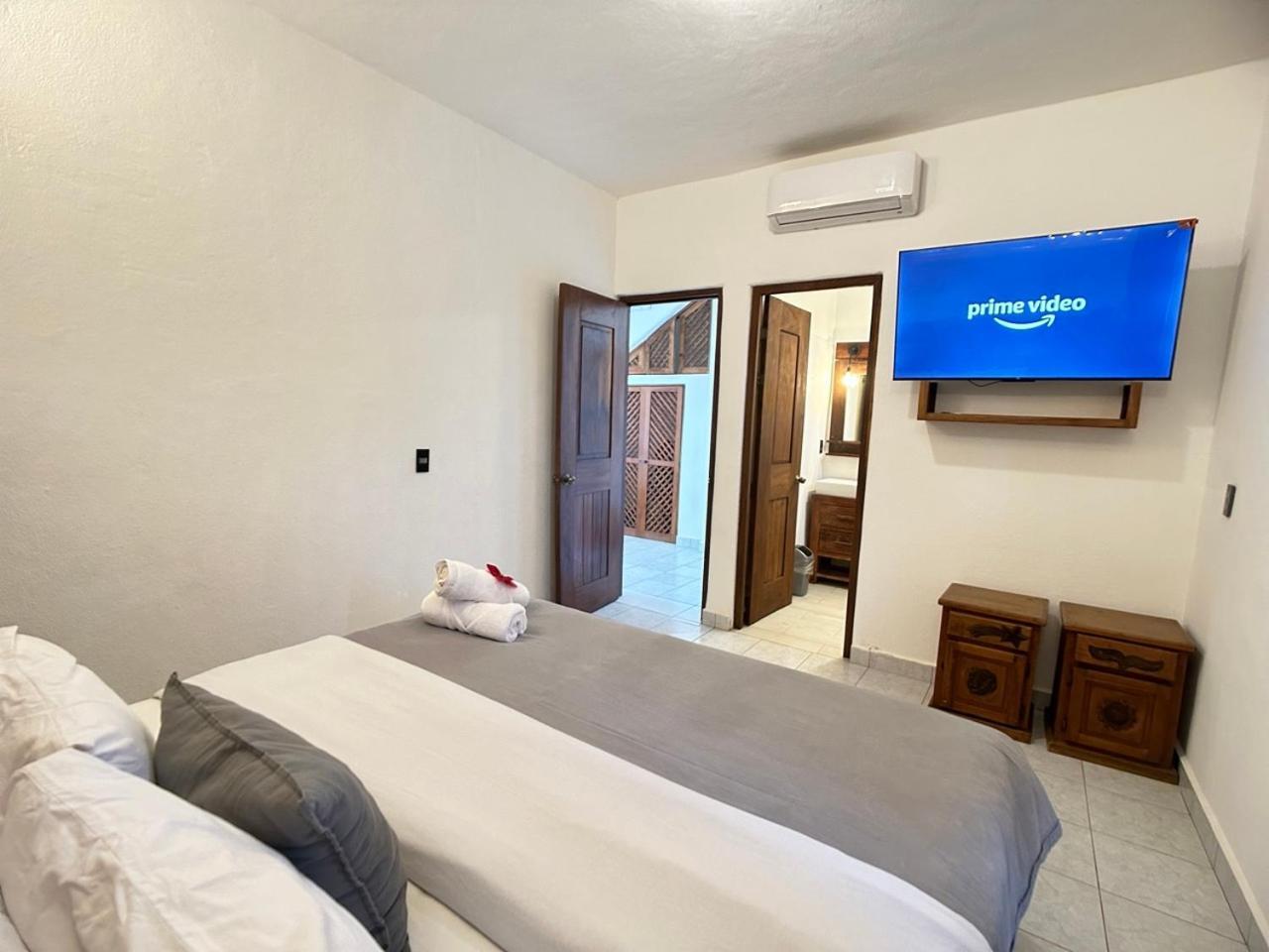 Hotel Tres Santos Troncones Exteriér fotografie