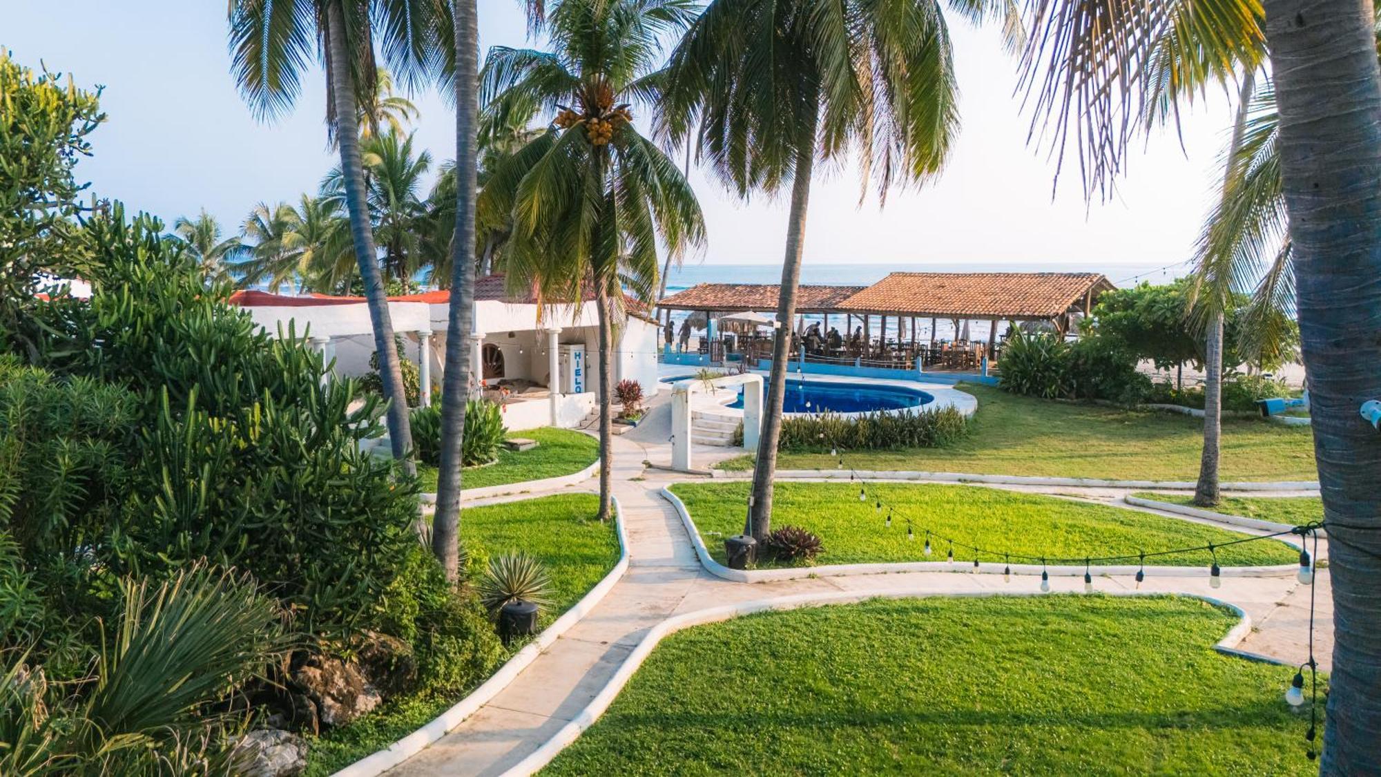 Hotel Tres Santos Troncones Exteriér fotografie